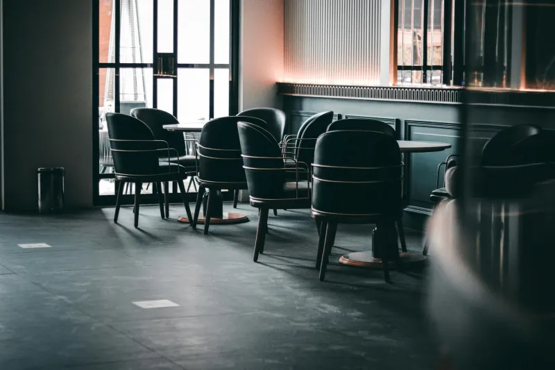 When Success Breeds Failure: The Hidden Traps of Multi-Site Café Operations