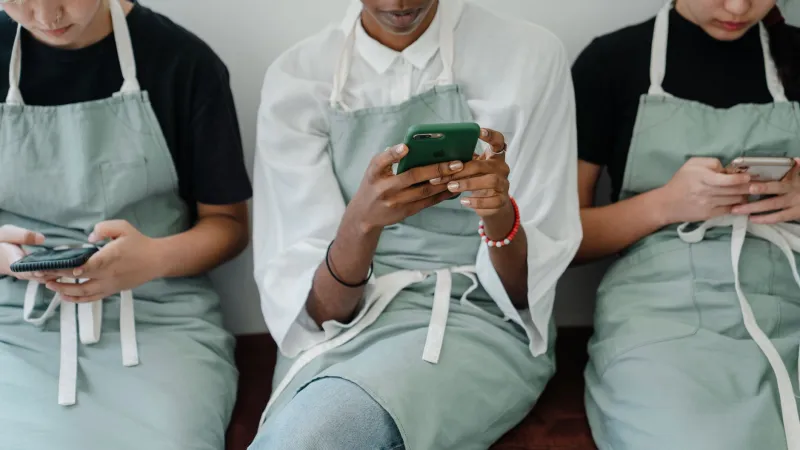 Your Best Advert Wears an Apron: Turning Your Baristas Into Brand Ambassadors Online